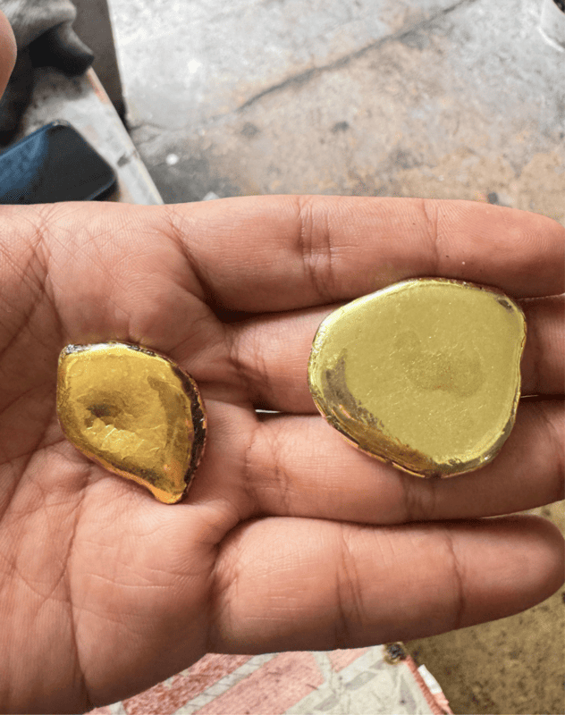 Beli Perhiasan Rusak, Cacat, atau Warisan